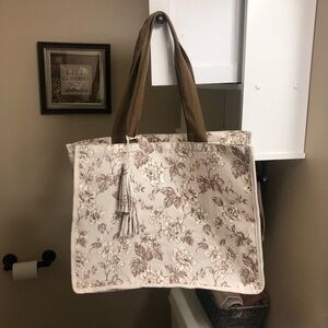 Large Floral Polyester Tote with Removable Tassels